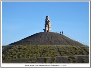 Die Halde Rheinelbe in Gelsenkirchen Ückendorf im November 2020