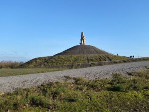 Die Halde Rheinelbe in Gelsenkirchen Ückendorf im November 2020