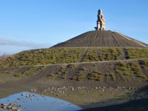 Die Halde Rheinelbe in Gelsenkirchen Ückendorf im November 2020