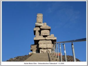 Die Halde Rheinelbe in Gelsenkirchen Ückendorf im November 2020