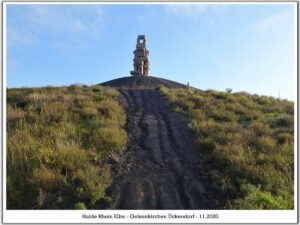 Die Halde Rheinelbe in Gelsenkirchen Ückendorf im November 2020