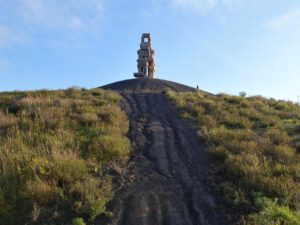 Die Halde Rheinelbe in Gelsenkirchen Ückendorf im November 2020