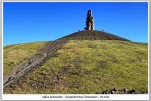 Die Halde Rheinelbe in Gelsenkirchen Ückendorf im Oktober 2022