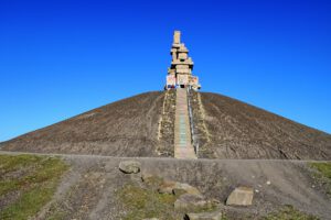 Die Halde Rheinelbe in Gelsenkirchen Ückendorf im Oktober 2022