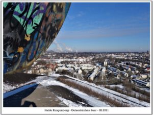Winter auf der Halde Rungenberg in Gelsenkirchen Buer im Februar 2021