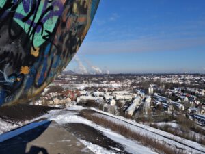 Winter auf der Halde Rungenberg in Gelsenkirchen Buer im Februar 2021