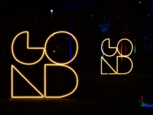 Lichtkunst " Goldstücke" in Gelsenkirchen-Buer im Oktober 2020