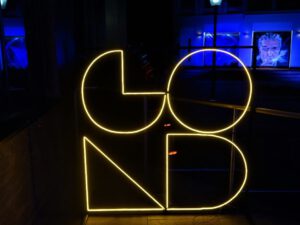 Lichtkunst " Goldstücke" in Gelsenkirchen-Buer im Oktober 2020