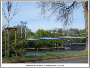 Der Rhein-Herne-Kanal bei Gelsenkirchen im April 2020