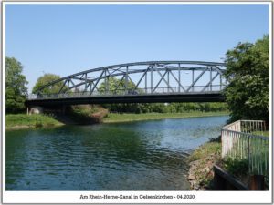 Der Rhein-Herne-Kanal bei Gelsenkirchen im April 2020