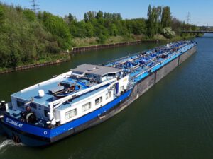 Der Rhein-Herne-Kanal bei Gelsenkirchen im April 2019