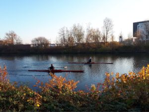 Der Rhein-Herne-Kanal bei Gelsenkirchen im November 2020
