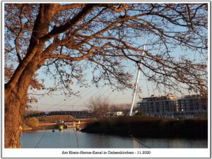 Der Rhein-Herne-Kanal bei Gelsenkirchen im November 2020