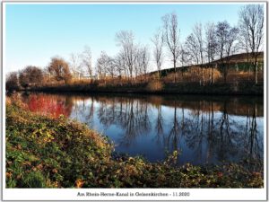 Der Rhein-Herne-Kanal bei Gelsenkirchen im November 2020