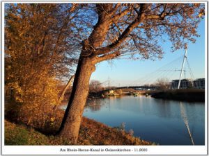 Der Rhein-Herne-Kanal bei Gelsenkirchen im November 2020