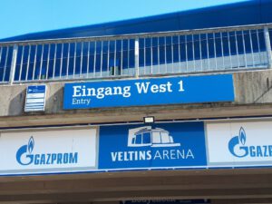 Die Veltins Arena - Die Heimat von Schalke 04 im April 2020