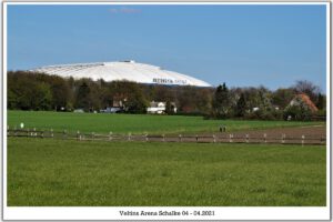 Die Veltins Arena - Die Heimat von Schalke 04 im April 2021