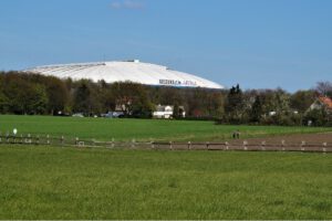 Die Veltins Arena - Die Heimat von Schalke 04 im April 2021