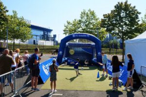 Die Veltins Arena - Die Heimat von Schalke 04 im Juli 2022
