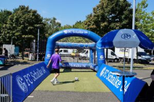 Die Veltins Arena - Die Heimat von Schalke 04 im Juli 2022