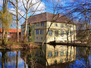 Wasserschloss Lüttinghof in Gelsenkirchen Hassel im März 2021