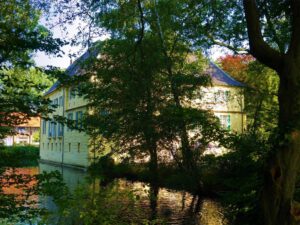 Wasserschloss Lüttinghof in Gelsenkirchen Hassel im September 2020
